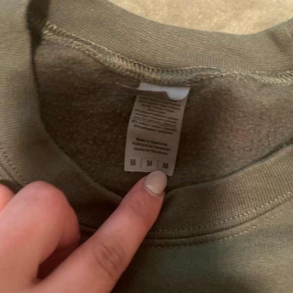 Military green mama sweatshirt| mama sweatshirt| mama crewneck| olive green mama - Picture 2 of 3